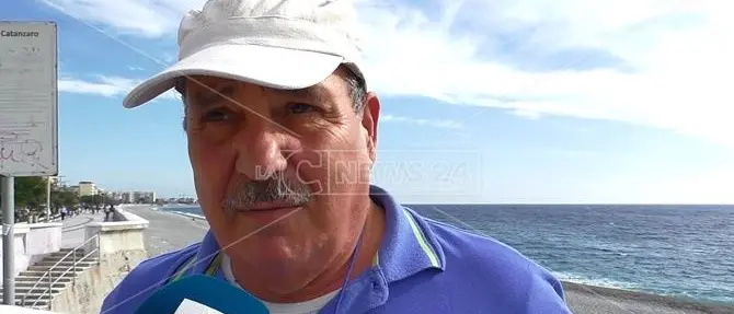 Noduli al seno a 15 anni ma a Catanzaro le fissano la visita nel 2021