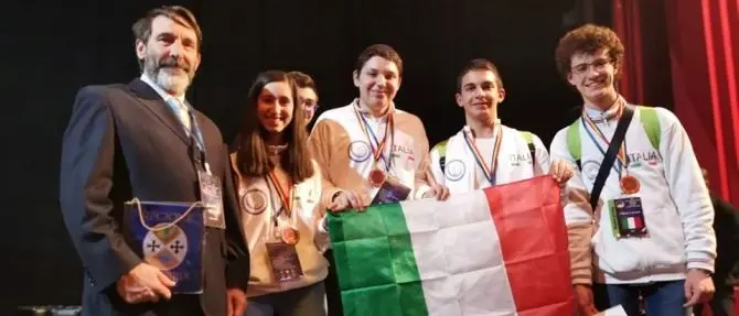 Olimpiadi di astronomia, sul podio anche tre studenti calabresi