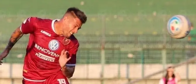 La Reggina è un rullo compressore: Avellino asfaltato e primato solitario