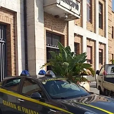 Lo spettro delle infiltrazioni mafiose al Comune di Vibo dietro il blitz dei finanzieri
