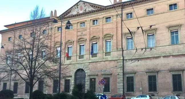 «Era davvero cieca», parrucchiera calabrese assolta\u00A0dopo 12 anni dalla Corte d’appello di Ravenna\n