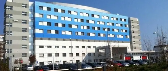 Meningite, in coma una studentessa. Avviata la profilassi per 70 persone