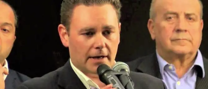 San Mango d’Aquino: il sindaco s’iscrive alla Lega, ma la maggioranza non lo segue