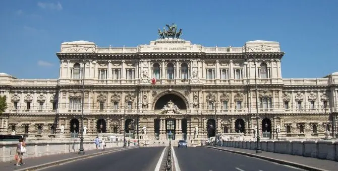 Traffico intercontinentale di droga, condanne definitive per tre coriglianesi