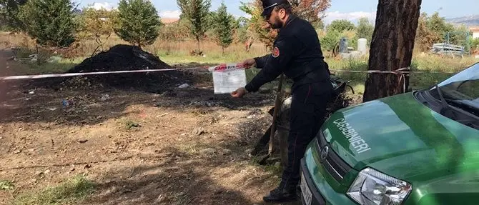 Combustione illecita di rifiuti, quattro persone denunciate a Montalto