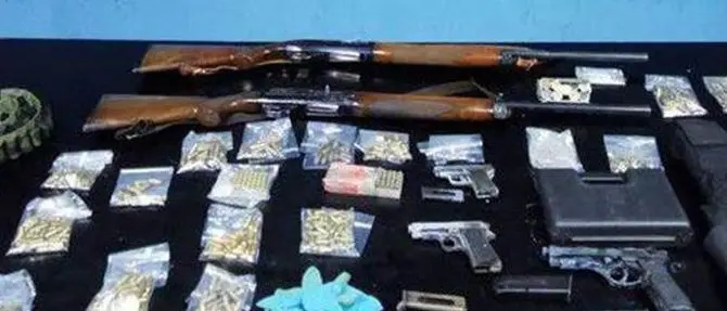 Controllo del territorio, trovate armi e droga dai carabinieri di Reggio