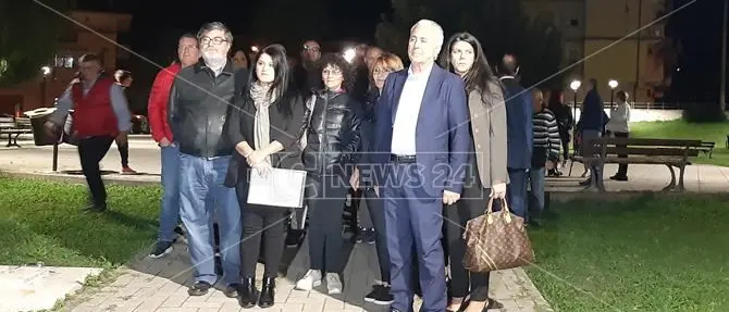 Rabbia e paura per il capannone dei veleni di Gizzeria: «Vogliamo risposte»