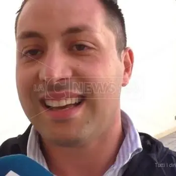 Lascia il posto fisso a Milano per tornare in Calabria, la sfida di Vittorio