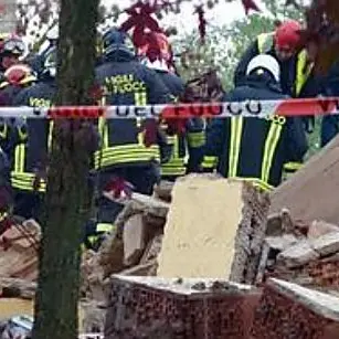 Era di Reggio uno dei vigili del fuoco morti nell'esplosione in una cascina dell'Alessandrino