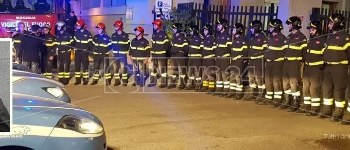 L'abbraccio delle forze dell'ordine di Reggio a Nino Candido e alle vittime dell'esplosione