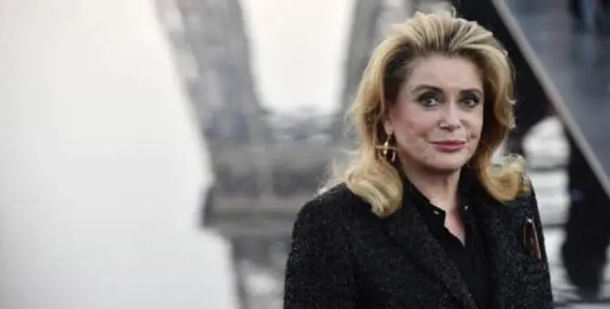 Malore per l'attrice Catherine Deneuve, ricoverata a Parigi