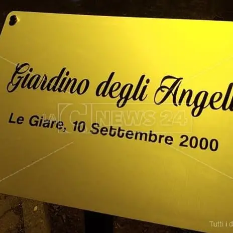 Soverato ricorda le vittime dell'alluvione, inaugurato “Il giardino degli angeli“