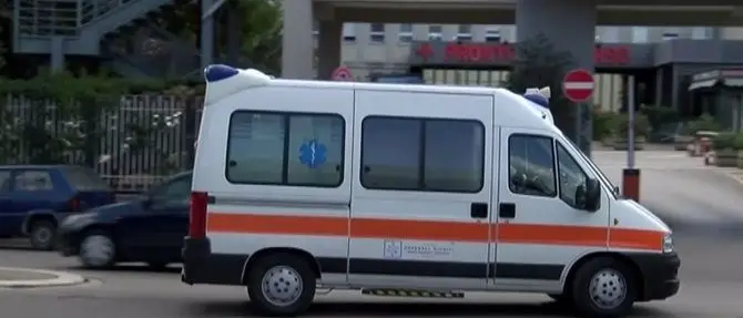 Asp Cosenza, revocato il concorso autisti del 118. I candidati: «Una beffa»