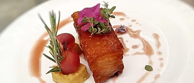 Alta cucina e solidarietà, a Tropea un pranzo dedicato agli anziani