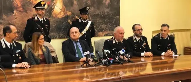 Un errore del timer dietro l'esplosione della cascina costata la vita a tre pompieri