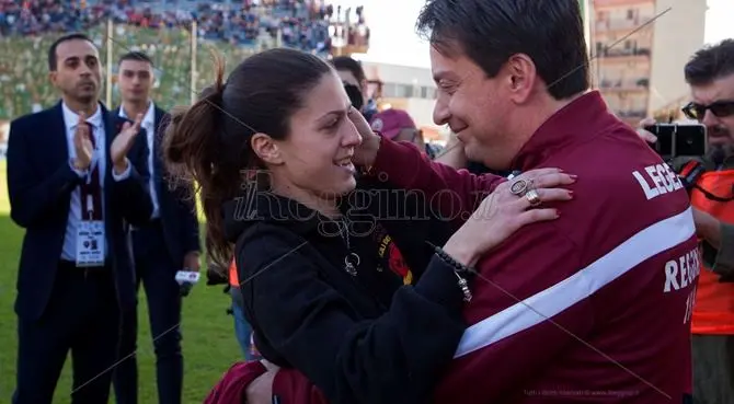 Reggina-Casertana nel ricordo di Nino, l'omaggio della squadra amaranto