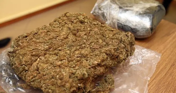 Brindisi, calabrese in trasferta beccato con 20 kg di marijuana: arrestato