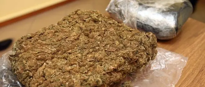 Brindisi, calabrese in trasferta beccato con 20 kg di marijuana: arrestato