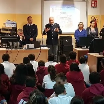 A Reggio alunni a lezione di sicurezza ferroviaria: la Polfer sale in cattedra