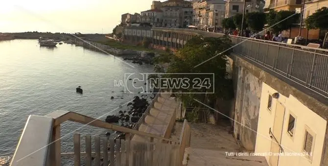 Porto di Diamante, Magorno sfida la Regione: «Vogliamo il risarcimento»