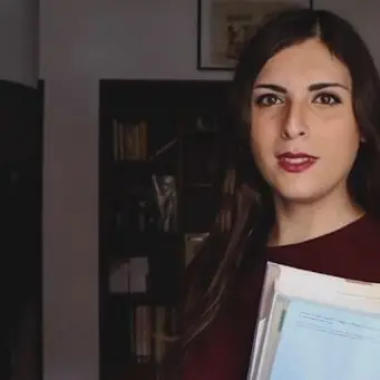 Prof trans licenziata: «Io discriminata, farò causa alla scuola»