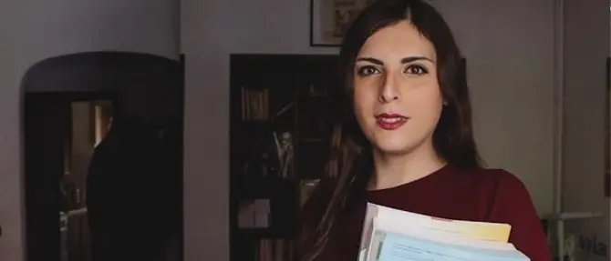Prof trans licenziata: «Io discriminata, farò causa alla scuola»