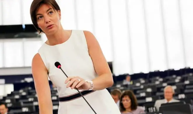 Tangenti, arrestata l’ex eurodeputata Lara Comi