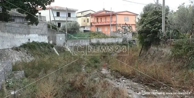 Castace, il torrente che fa ancora paura: «Siamo nelle mani di Dio»