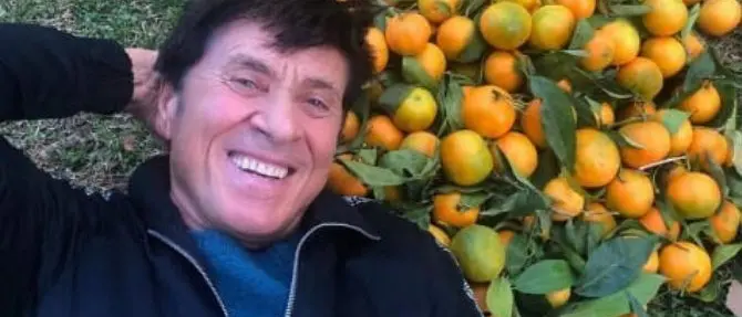 Gianni Morandi posta sui social le clementine di Corigliano-Rossano