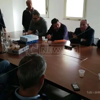 Termovalorizzatore sbarrato da giorni, i sindaci: «Presto sarà emergenza regionale»