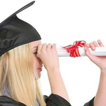 Lavoro a tre anni dalla laurea, Calabria ultima regione d'Europa