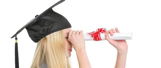 Lavoro a tre anni dalla laurea, Calabria ultima regione d'Europa