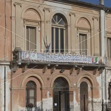 Comune di Cosenza moroso: deve 380 mila euro al Convitto Telesio