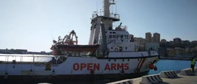 Migranti, Salvini indagato dai pm di Agrigento per caso Open Arms: «Sono stufo»