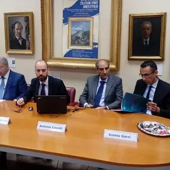 Economia calabrese col passo del gambero: anche nel 2019 si va all'indietro