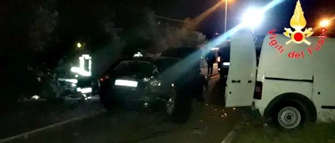 Lamezia, tamponamento a catena: quattro persone finiscono in ospedale