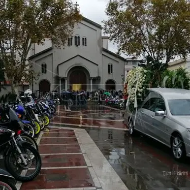 Addio Walter, Reggio saluta il giovane biker morto: «Veglierà su di noi»