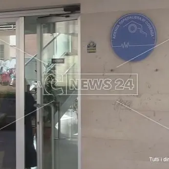 Ospedale Cosenza, per la manager 50mila euro contano più di 54 lavoratori