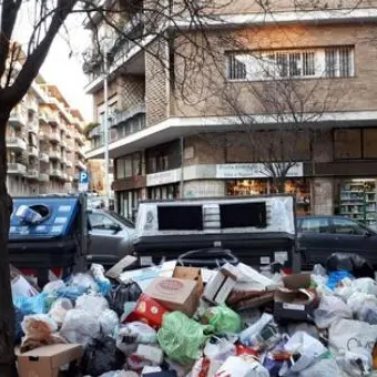 Tassa rifiuti: al Sud costa di più. In Calabria si risparmia a Vibo, stangata per Reggio