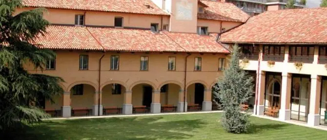 Colpita da un’acquasantiera in chiesa, muore bambina di 7 anni