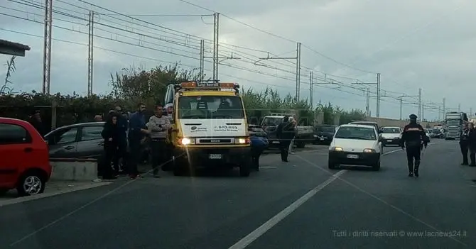 Grave incidente sulla statale 18 a Belvedere, un ferito