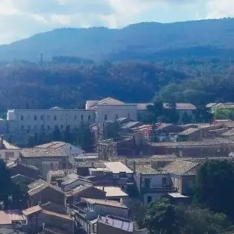 Ristoratore vittima di estorsione trova il coraggio di denunciare, due arresti