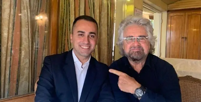 Beppe Grillo blinda Di Maio: «Non rompete i coglioni, Luigi non si tocca»