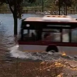 Allagamenti in tutta la Calabria. A Reggio acqua sopra il mezzo metro