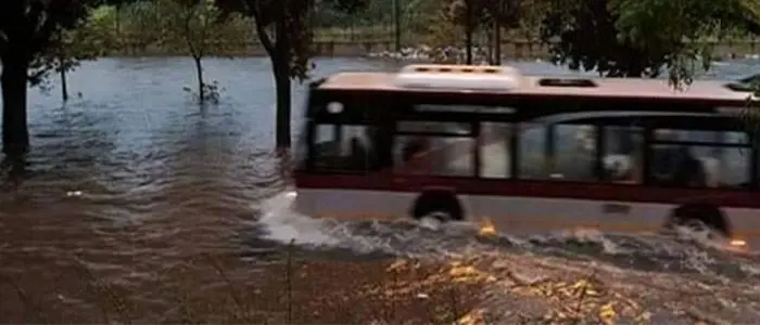 Allagamenti in tutta la Calabria. A Reggio acqua sopra il mezzo metro