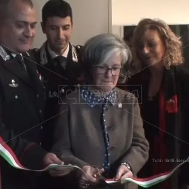 Soverato, nella caserma dei carabinieri una stanza per le vittime di violenza