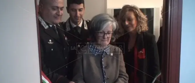 Soverato, nella caserma dei carabinieri una stanza per le vittime di violenza