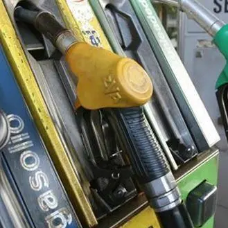 Benzina senza Iva, anche due calabresi coinvolti nella maxi-frode sui carburanti