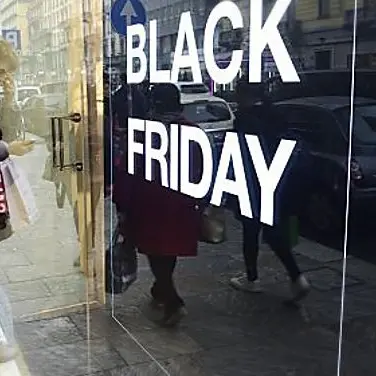 Il Black Friday piace ai calabresi: «Si spenderanno circa 60milioni di euro»