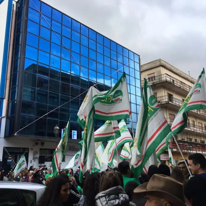 Siderno, studio radiologico in protesta: «Senza stipendio da cinque mesi»